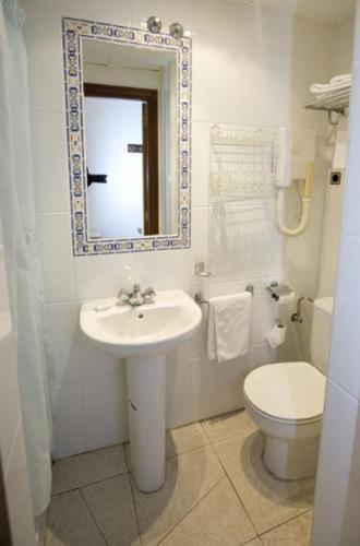 Hostal Lizana 2 Huesca Luaran gambar