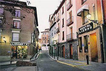 Hostal Lizana 2 Huesca Luaran gambar